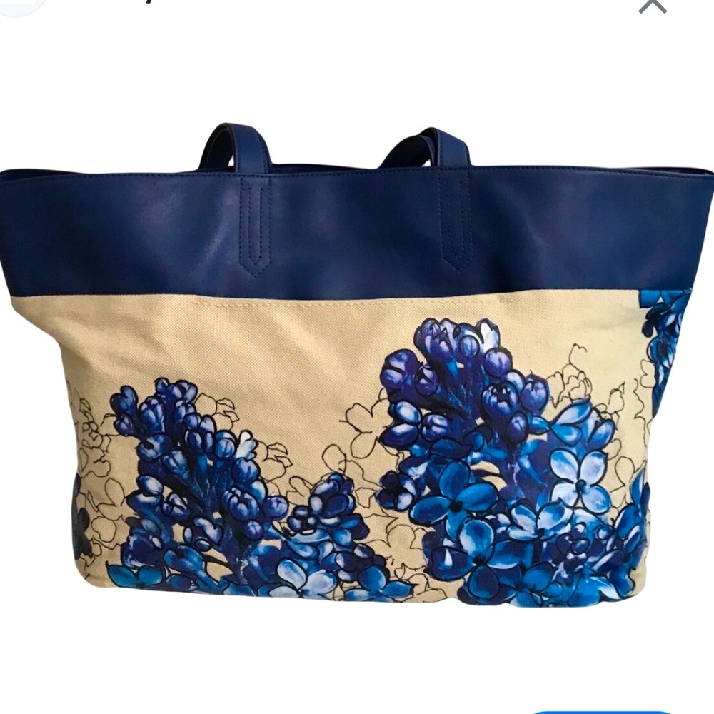 Reed large hydrangea appliqué tan canvas tote bag